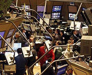 Украинский рынок акций упал еще на 12%