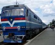 Поезд Харьков - Ужгород меняют график и маршрут