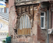 В Харькове обрушился кусок здания
