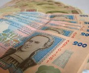 Средняя зарплата в Украине выросла на 170 гривен - госкомстат