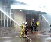 В Харькове на Пятихатках сгорел неработавший Дом культуры