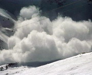 На Прикарпатье снежная лавина убила туриста