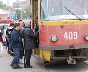 Авария на водосетях Салтовки: закрывается движение траиваев