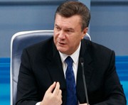 Янукович в России: первые заявления